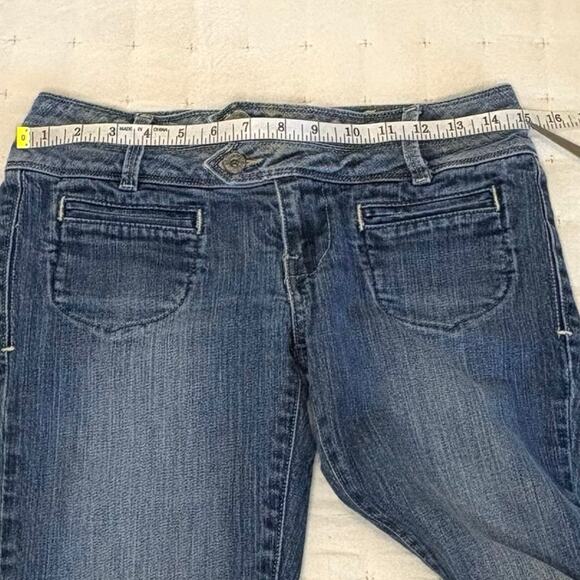 Lucky Brand Y2K Bootleg Jeans 2/26 Medium Wash Low Rise - Picture 10 of 12